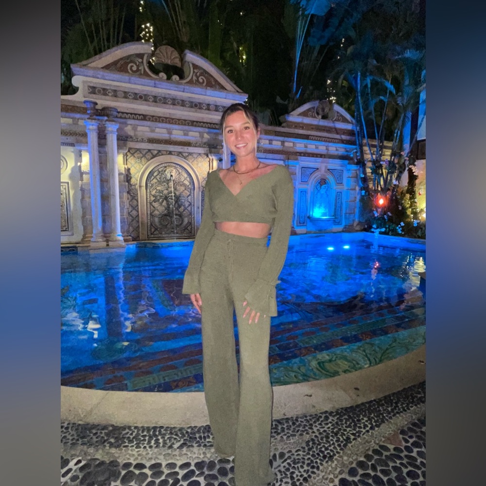 White fox boutique set